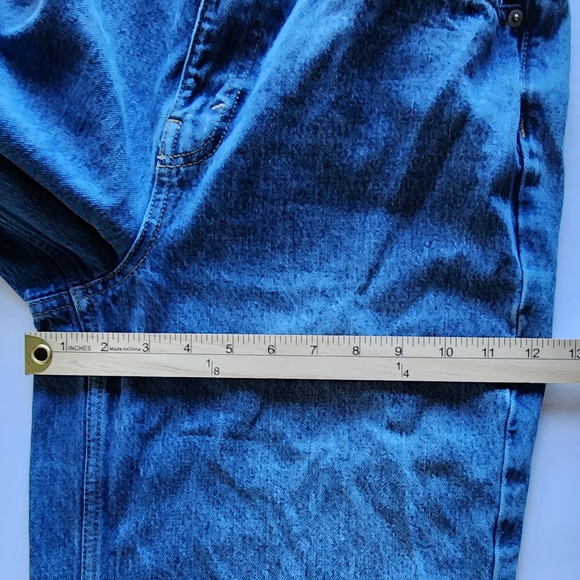 Urban Outfitters BDG High Rise Baggy Jeans. Size 29 - Picture 6 of 16